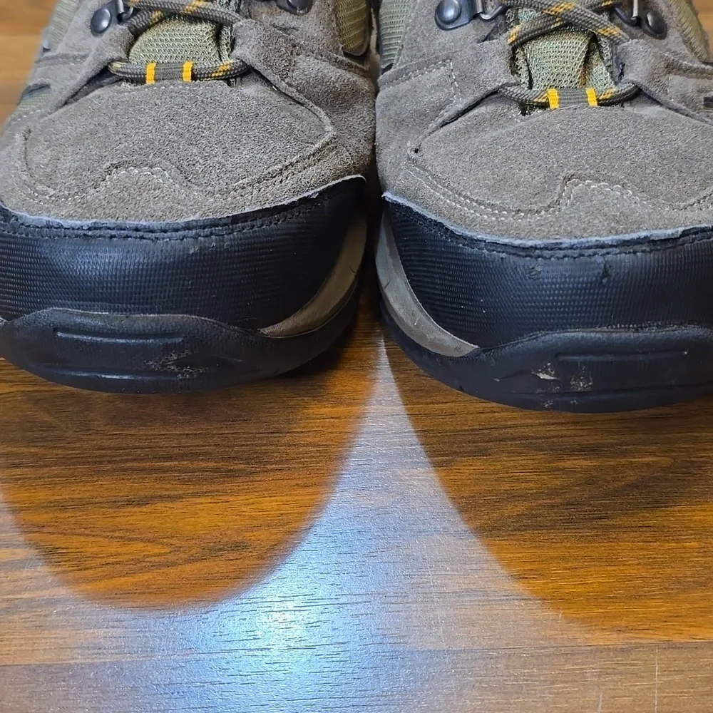 Hi-Tec Lace Up Waterproof Hiking Boots Falcon WP